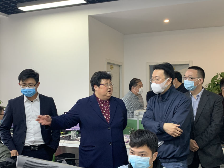寶山區(qū)區(qū)領導一行蒞臨邁維動漫調研企業(yè)復工復產(chǎn)情況(圖5)