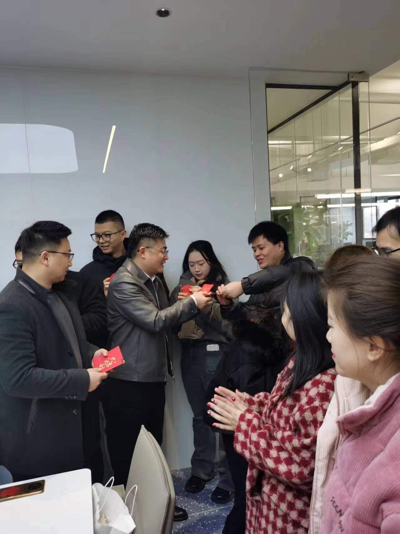 上海邁維動漫科技有限公司喜迎新年喬遷之喜：立足新起點(diǎn)，開啟新征程！(圖7)
