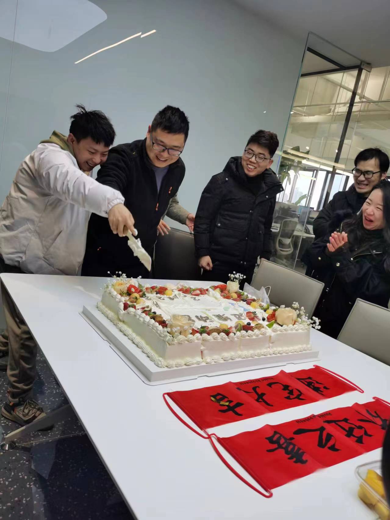 上海邁維動漫科技有限公司喜迎新年喬遷之喜：立足新起點(diǎn)，開啟新征程！(圖12)